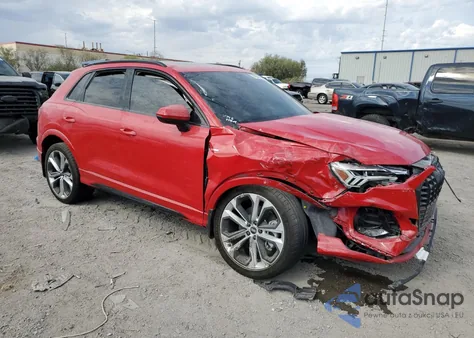 2021 Audi Q3 Premium Plus S Line 45 z USA, uszkodzony, nr VIN WA1EECF32M1115543